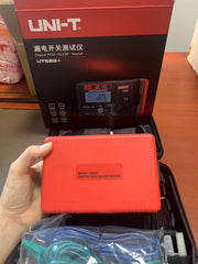 UNI-T UT582+ Digital RCD (ELCB) Tester, 1000 count with phase switch, connections check, AUTO RAMP, disconnect buzzer, over-range display